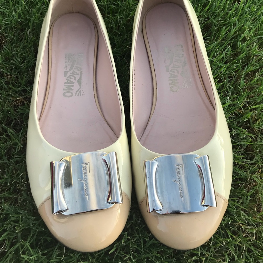 Two tone Cream metal bow buckle Ferragamo Flats